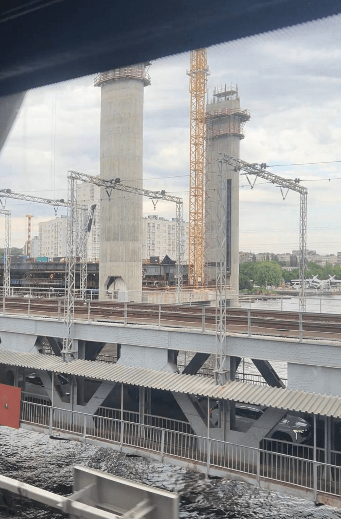 Исторический мост снова под угрозой