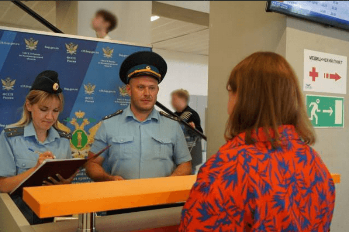 Перед вылетом могут проверить каждого: в аэропорту стартовали постоянные рейды